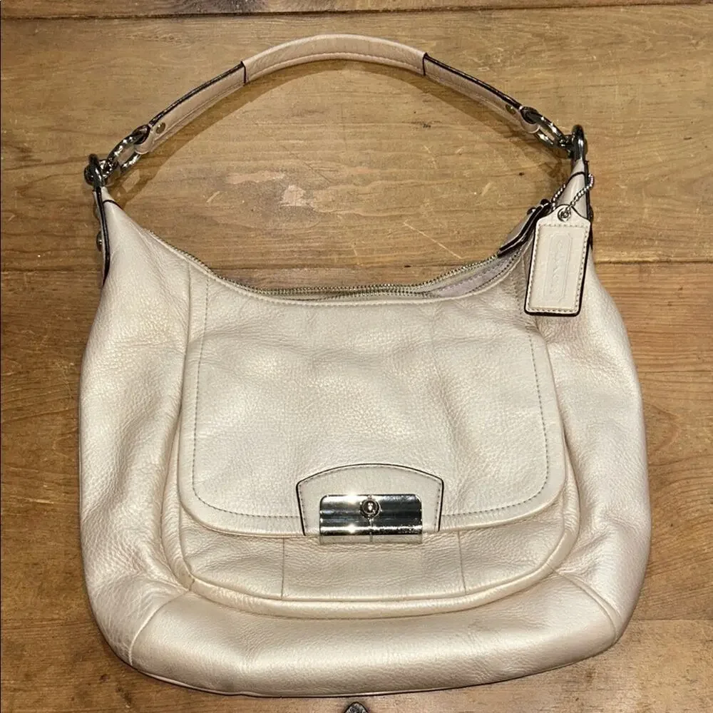 COACH Kristin Leather Shoulder Bag Champagne/Light Pink